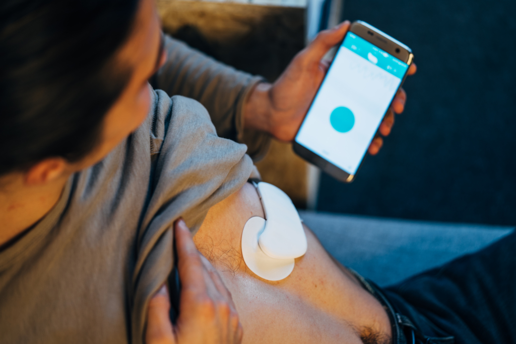 Coach transforming his athletes with continuous HRV tracking